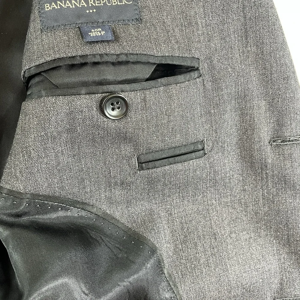 Banana Republic Blazer‎ Mens 40R Gray 3 Button Sport Coat Wool Suit Jacket Solid
